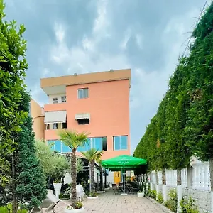 bajovah-apartments.albaniahotels.org/