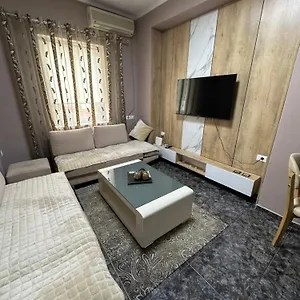 Appartamento Midtown Cozy