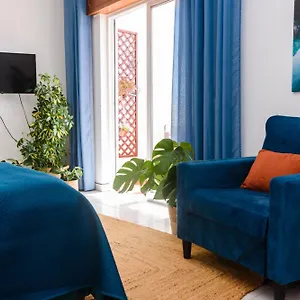 studio-apartment-with-sea-view.hotelaalgarve.com/